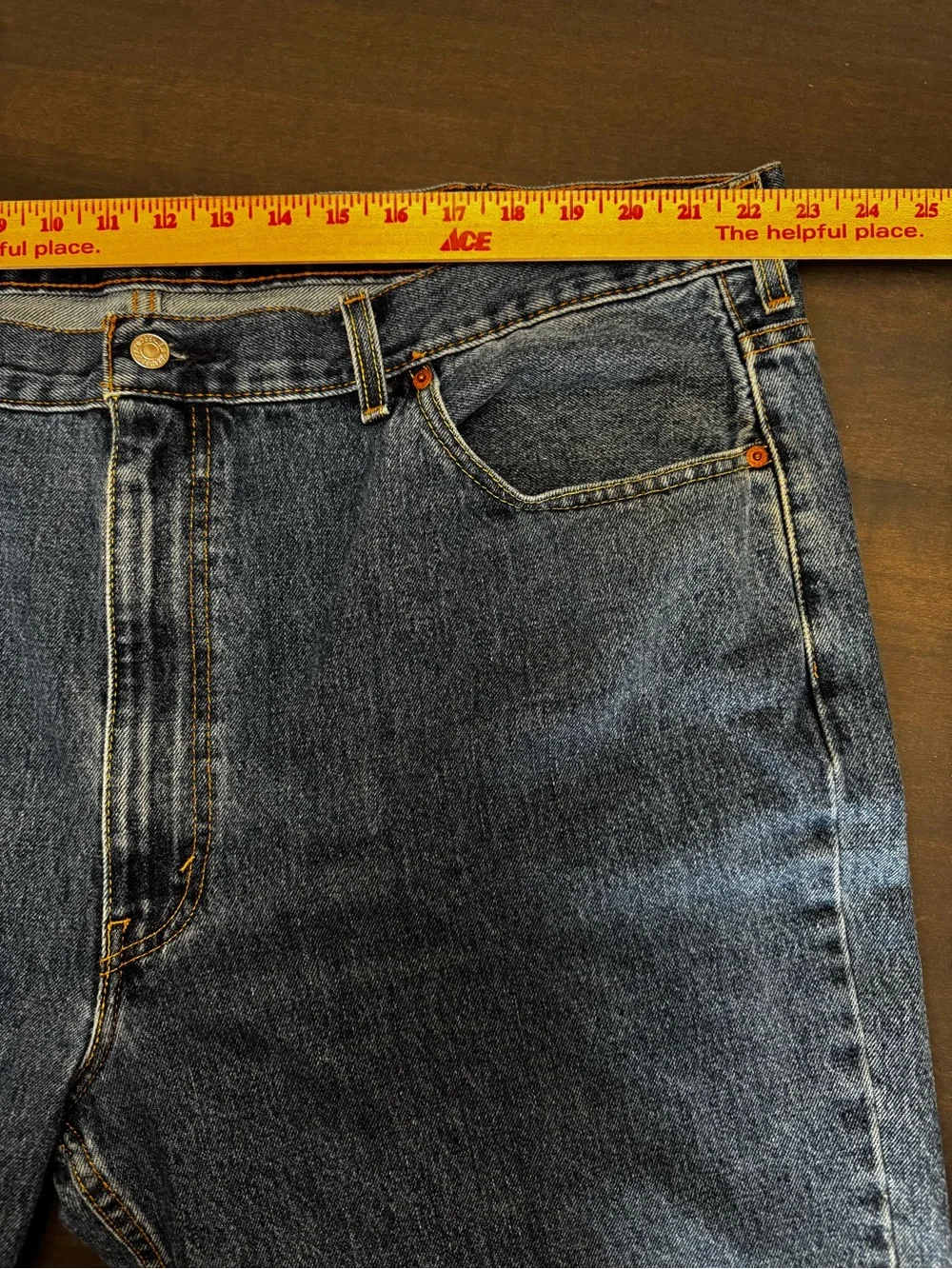 Levis levis 550